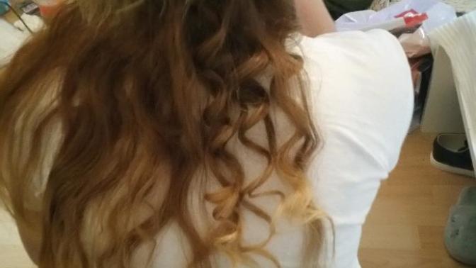 Arkadaşımın düğünü var, saçımı nasıl yapsam?