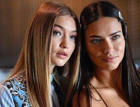 Sizce adriana lima o kadrda abartildıgı kadar güzel mi?
