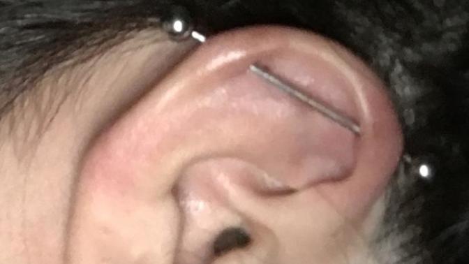 Piercing yaptirdim cok aciyor bir bakar misiniz?