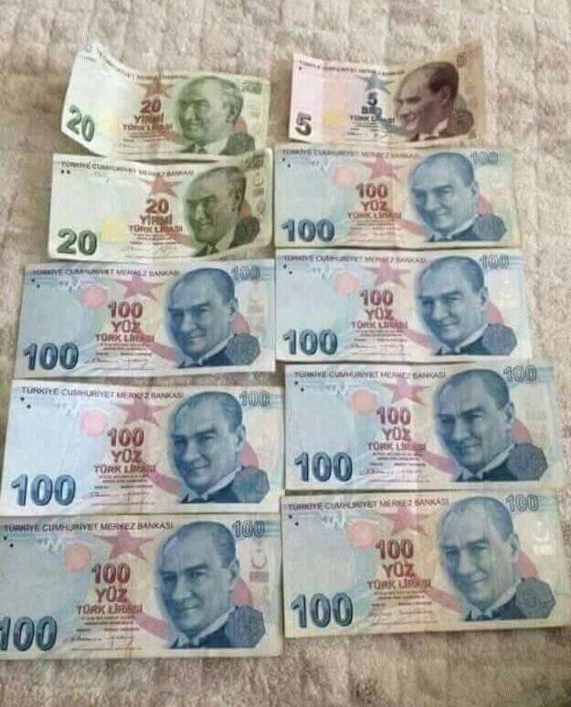 Arkadaşlar sizce burda kaç tane yüz var.. ???Bilene 1 tepsi BAKLAVA ?