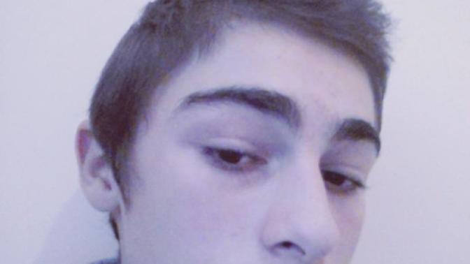 Çok Tipsiz Olduğum İçin Kızlar Benden Uzak Duruyor?