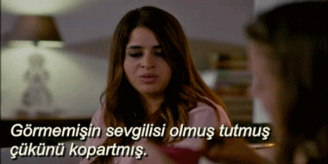 Sevgilisi Olduğunu Gözümüze Sokan İnsanları Sevmeyen Bir Ben Miyim 😏😏😏😏?