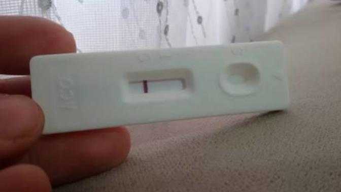 Lütfen yardım edin HAMİLELİK TESTİ YAPTIM (RESİMLİ) ?