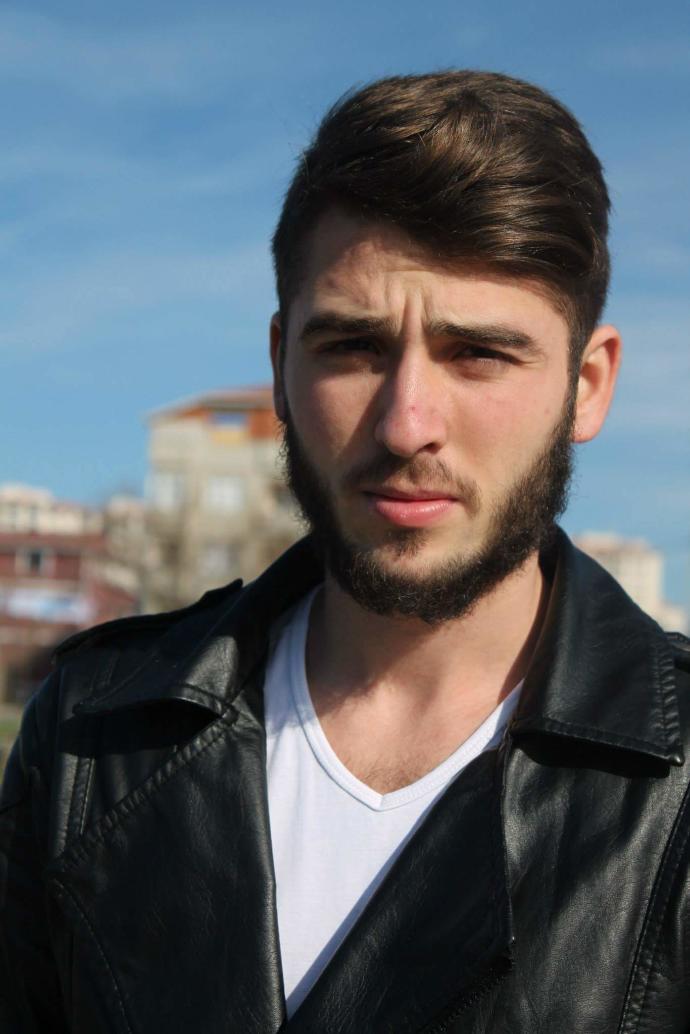 Sizce kirli sakal mı , baby face mi , uzun sakal mı?