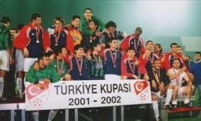 Türk futbolunun lokomotifi Kocaelispor yok olmanın eşiğinde , desteğe var mısınız?