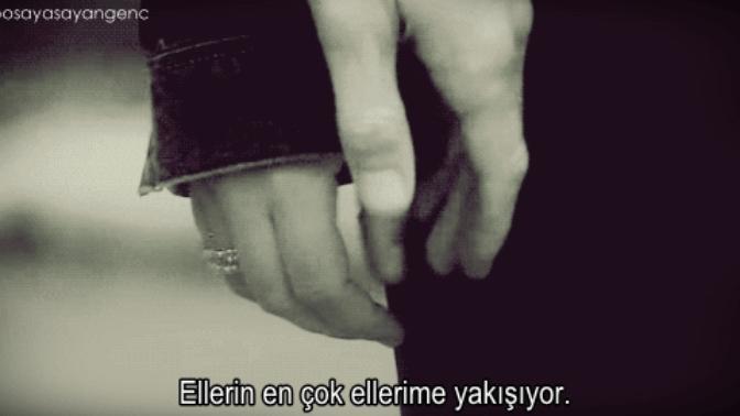 Elini tutmak istediğin biri var mı?