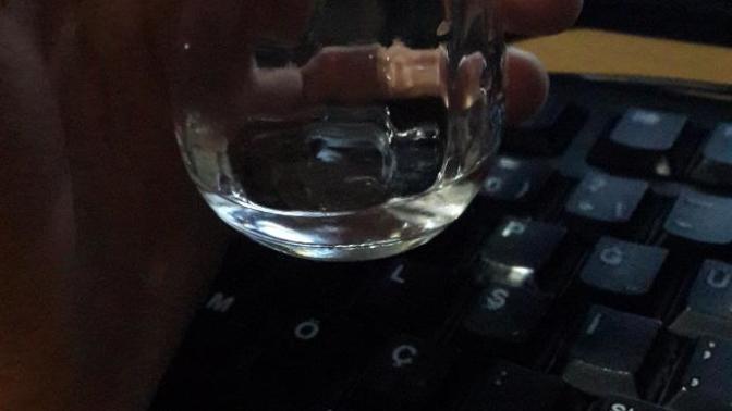Sek bulgar rakısı içtim. Ölür müyüm?