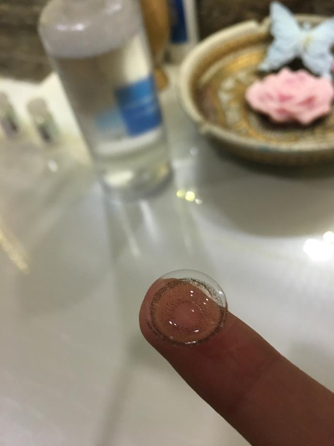 Solotica kontakt lens aldım ama çok büyük  bir  sorunum var lütfen yardım 😔?
