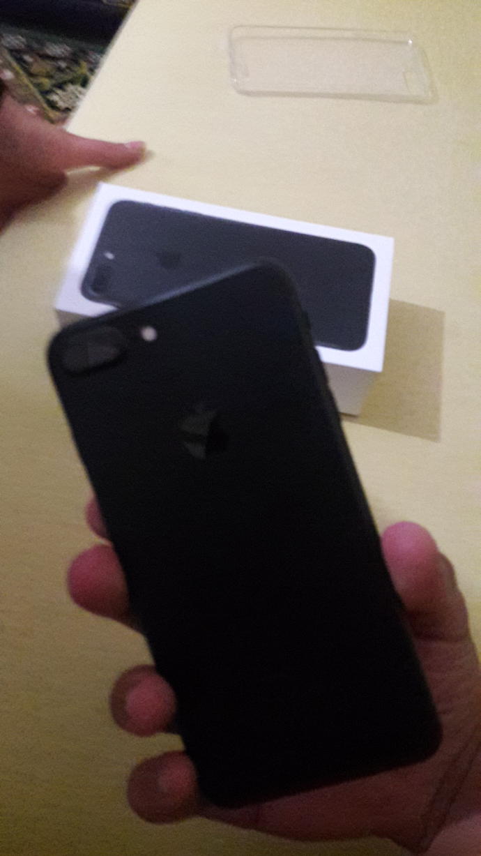 Haneme hayirli olsun yeni iPhonem nasil araba parasi lan resmen 😂?