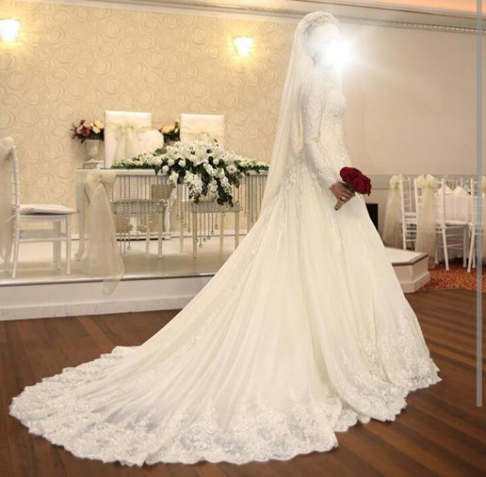 Gelinlik konusunda yardım?