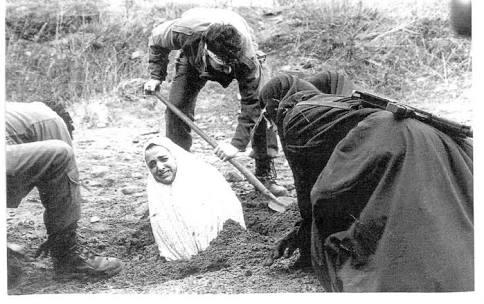 İran İslam Devrimi hakkında ne düşünüyorsunuz?