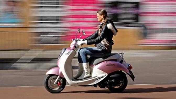Pembe Scooter Motor Güzel Mi? RESİMLİ?