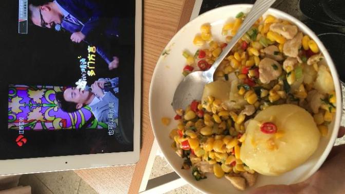 Çin'de yaşayan ve kafadan yemek tarifleri üretip , Çince tv izleyen var mı?