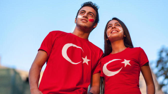 29 Ekim Cumhuriyet Bayramı kutlu olsun! "Bence cumhuriyet" dediğin cümlelerini bizimle paylaşır mısın?