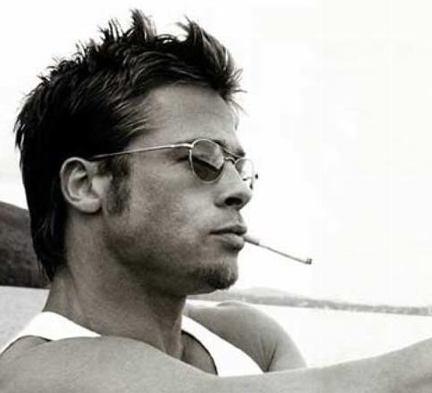 Neden yakışıklı erkek denince akla ilk Brad Pitt geliyor?