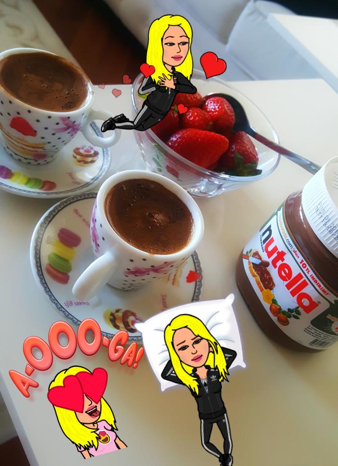 Türk kahvesi☕Nutella🍫çilek 🍓 😋Bu 3'lüyü kimler seviyor?
