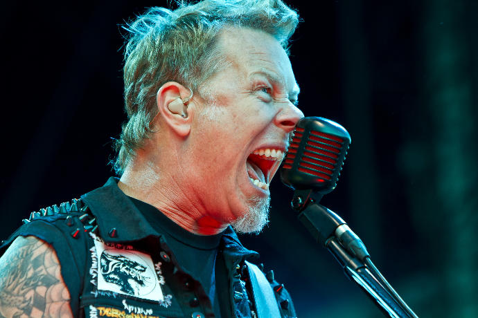 James hetfield vs kıvanç tatluıtuğ, hangisi?