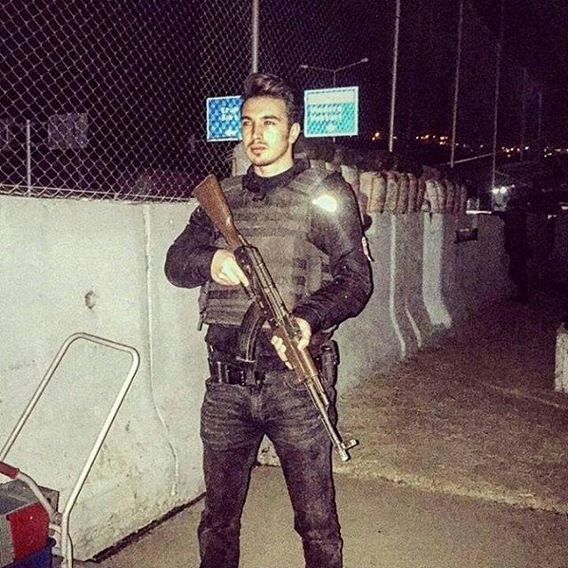 Kızlar Türk Polisi Nasıldır ?