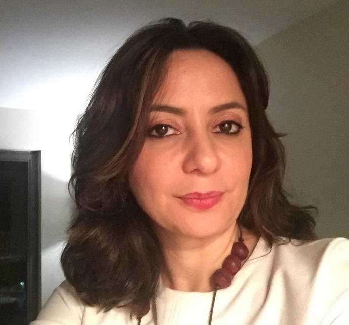 Sizce bu kadın nasıl?