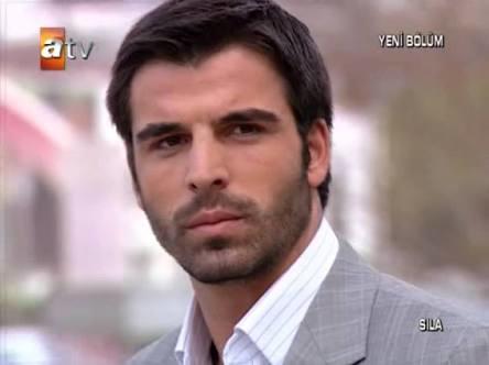 Kızlar, Mehmet Akif Alakurt un bu saç stili nasıl?