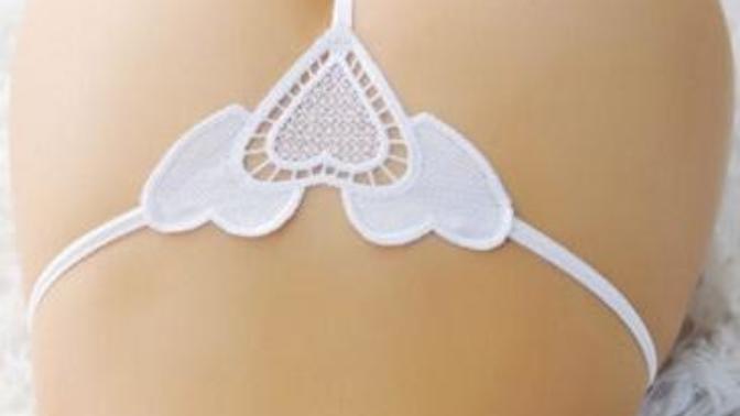 Kızlar, Tangamı? G-string mi?