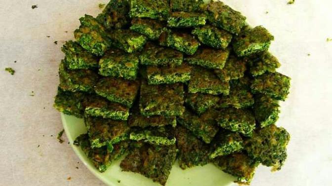 Kuku yediniz mi? sever misiniz? kuku yaptım kim yemek ister?