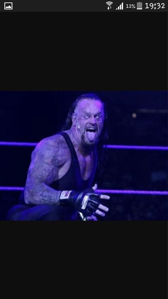 WWE Raw ya da WWe hangi kanalda oynuyor ? İzleyen dövüş severler var mı ??