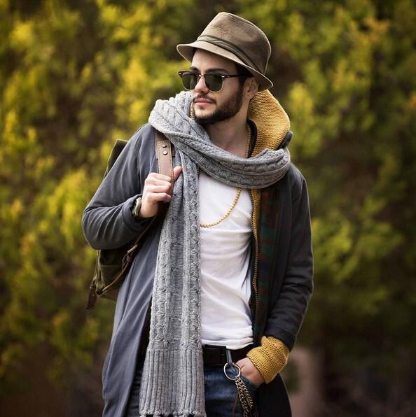 Kadınken çok güzel. Erkekken çok yakışıklı resmen dünyaya VIP insan olarak gelmiş.?