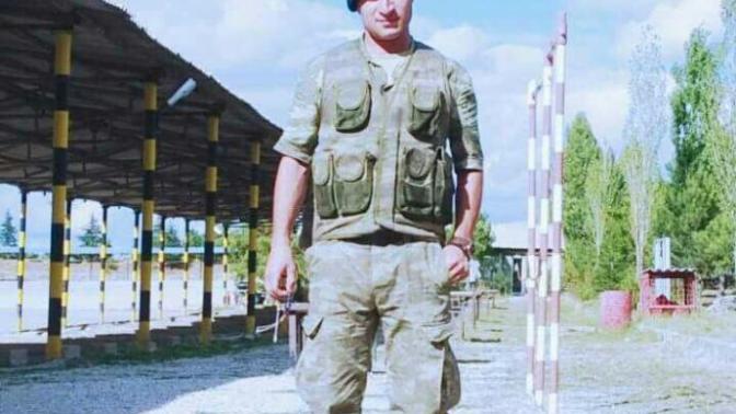 Siyah Berelilerin Farki Nedir Acaba Beni Farkli Kıldılar?