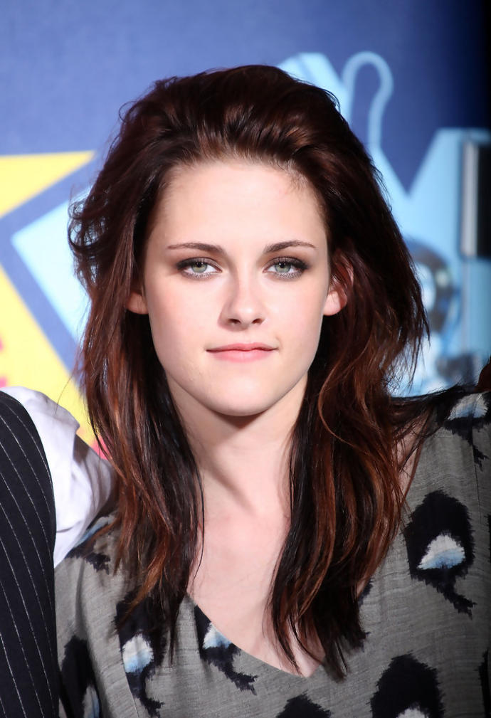 Kristen stewart ın farklı havası hakkında ne düşünüyorsunuz (görselli)?
