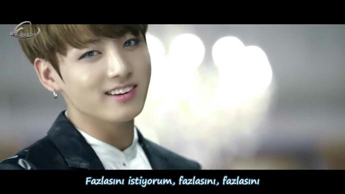 sizce kpop sarkilari güzel mi?dinleyen var mi??