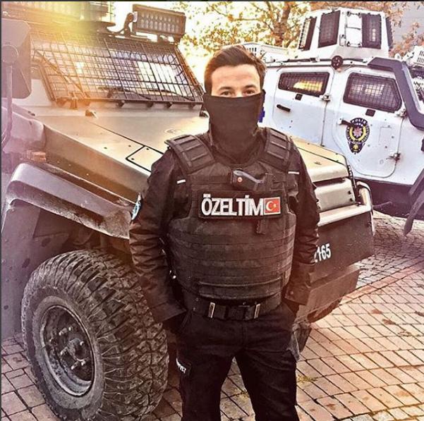 Polis olan biriyle evlenmek ister miydiniz?