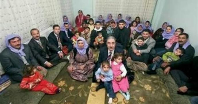 Erkek tarafına giderken ne götürülür?