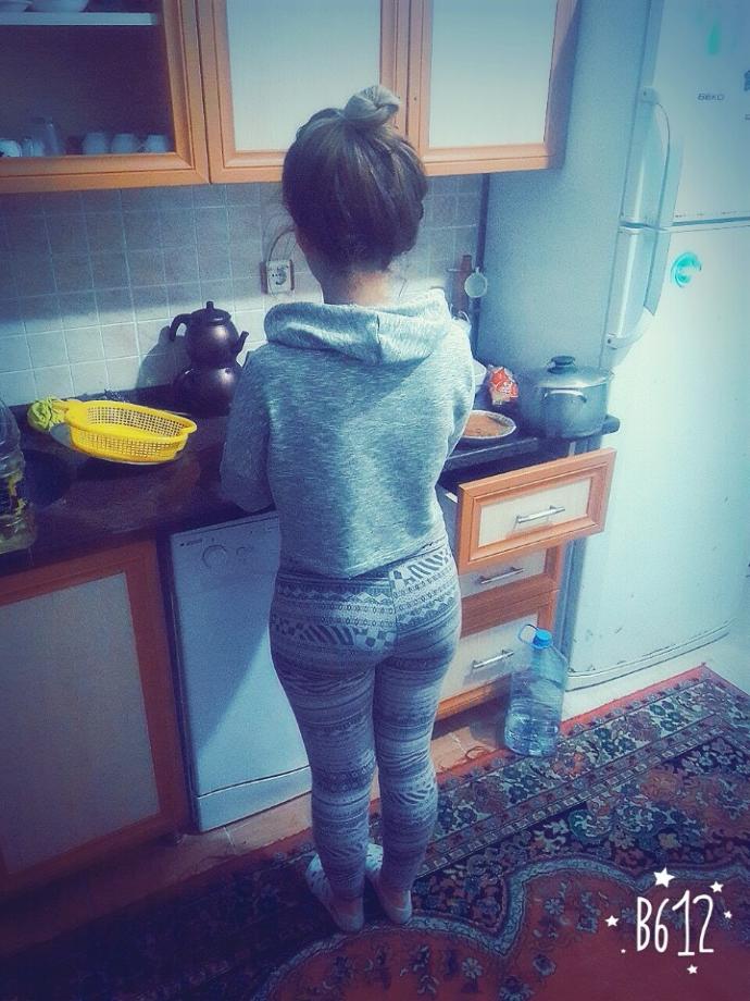 Kızlar, Tayt giymeyi seviyor musunuz? Kendinize yakıştırıyor musunuz?