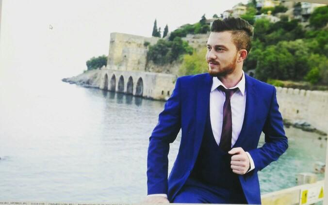 Bir çift göze aşık olursun sonra bütün gözlere kör..?