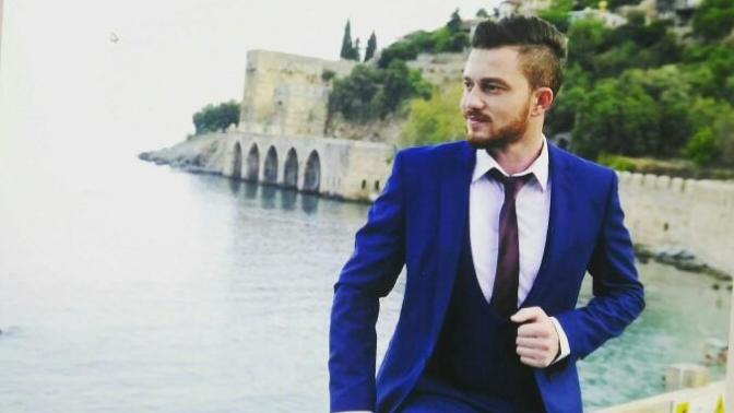 Bir çift göze aşık olursun sonra bütün gözlere kör?