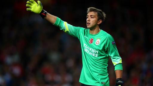 Sizce Muslera mı Fabri mi?