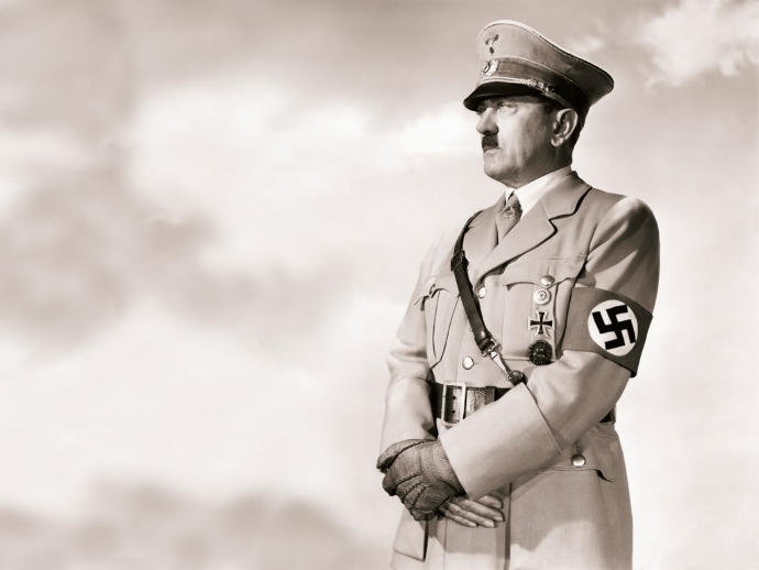 Adolf Hitleri seviyor musunuz?