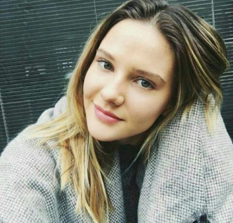 Alina boz çok güzel değil mi ya??