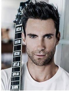 Adam Levine'i nasıl buluyorsunuz?