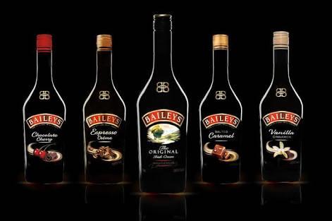 Baileys çeşitleri hakkında bilgisi olan var mı? Kremalı kahve tadında olan hangisi?