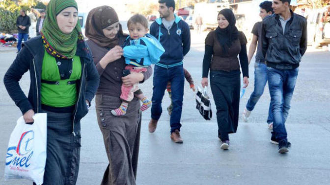 Arkadaşlar bu suriyeli çocuklarda neden sarışın çok fazla?