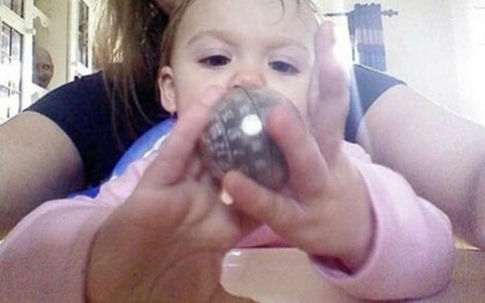 Fotoğraftaki ayrıntıyı gören var mı?