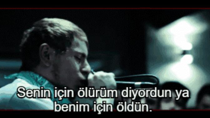 Sen bitmiş bir kitabın ölmüş karakterisin! Dediğiniz biri var mı?