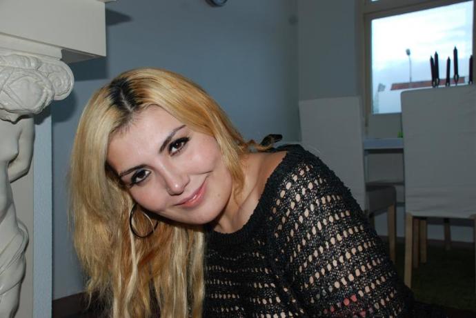 Atatürk'e hakaret eden Yağmur Avcı nasıl biridir ve onun hakkında ne düşünüyorsunuz?