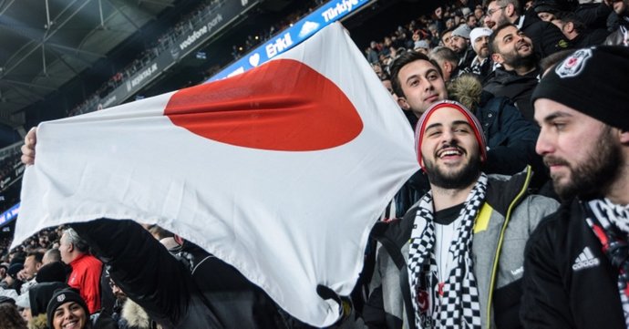 Beşiktaş Japon Bayrağı