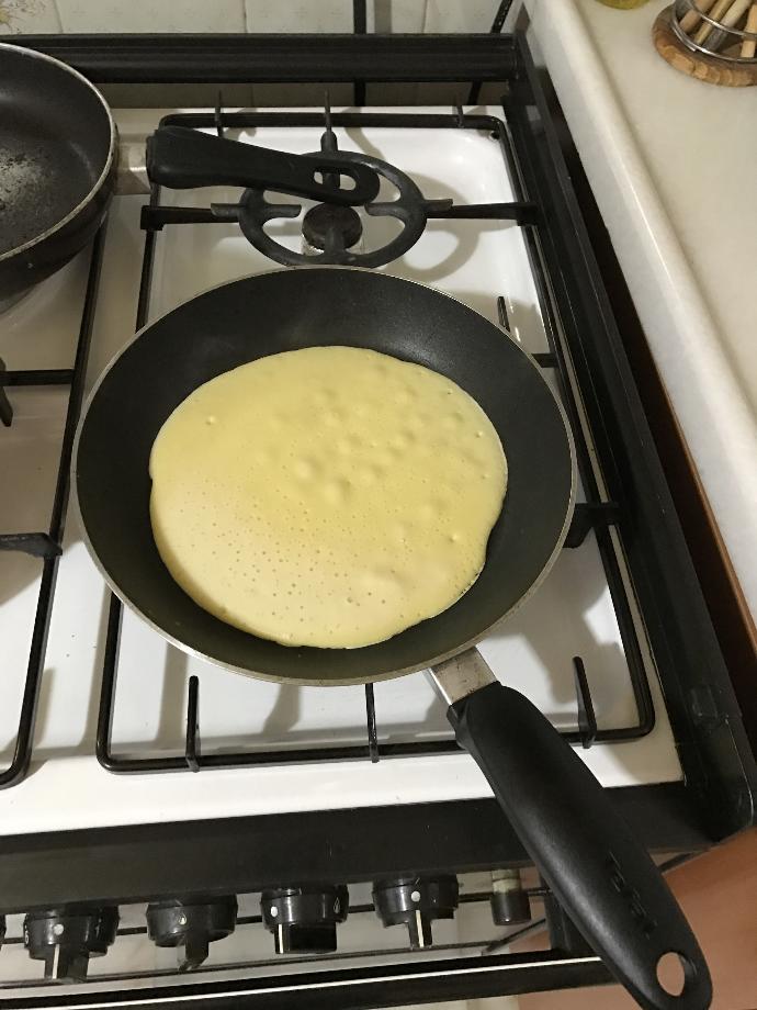 Acıktınız mı gelin krep ısmarlayım size anne elinden?