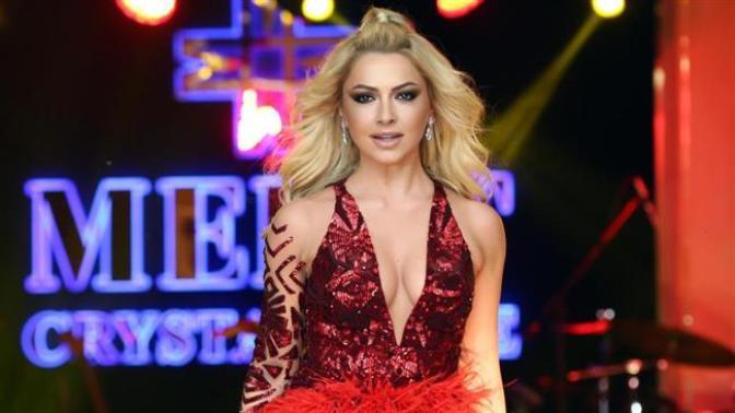O listedeki en güzel Türk: Hadise! Hadiseyi beğeniyor musunuz güzellik olarak?