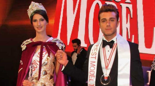 Best model 1. leri neye göre nasıl seciliyor :)?