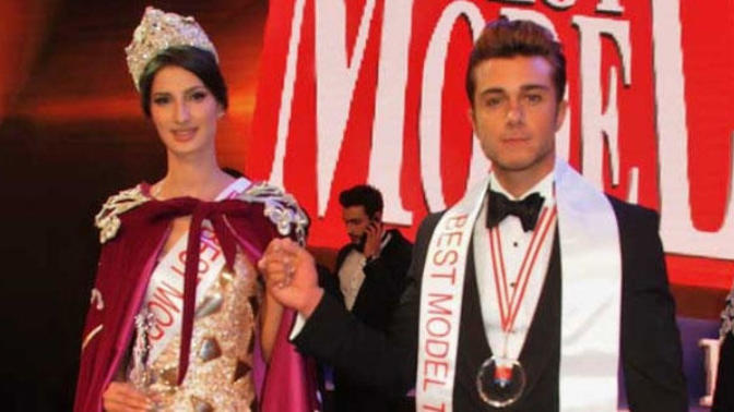 Best model 1. leri neye göre nasıl seciliyor :)?